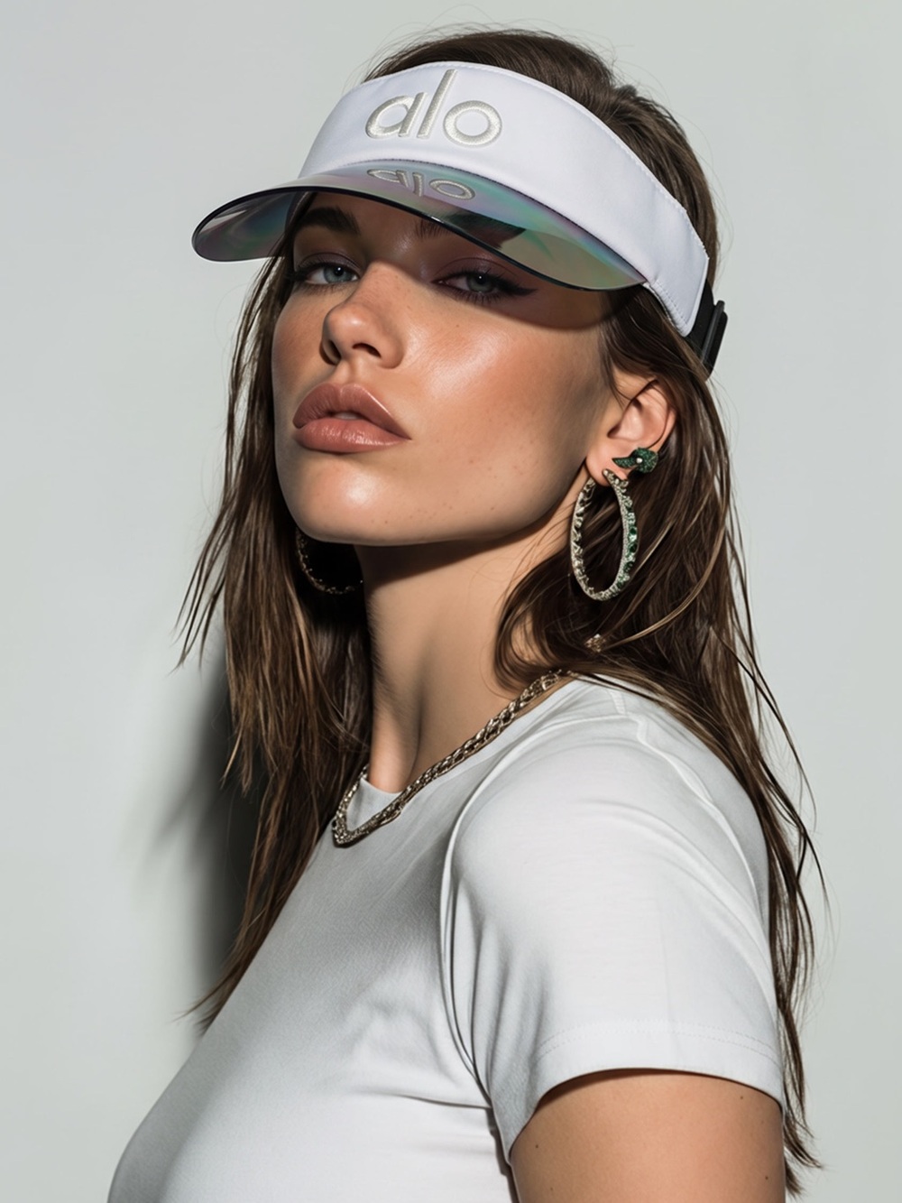 ALO Yoga White Visor with Iridescent Brim - Picture 2 of 16